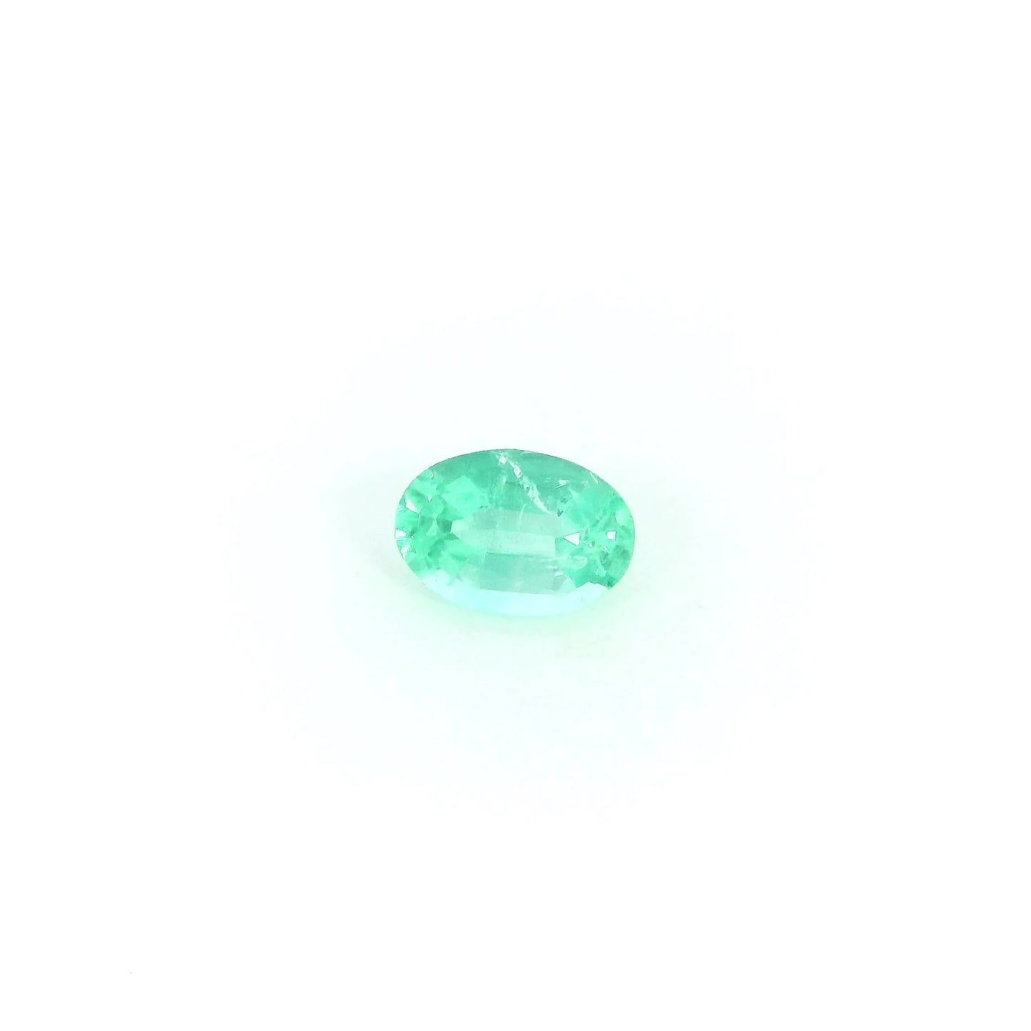 0.26ct Oval Natural Emerald (Colour Green, Clarity Slightly Included, Cut Faceted)