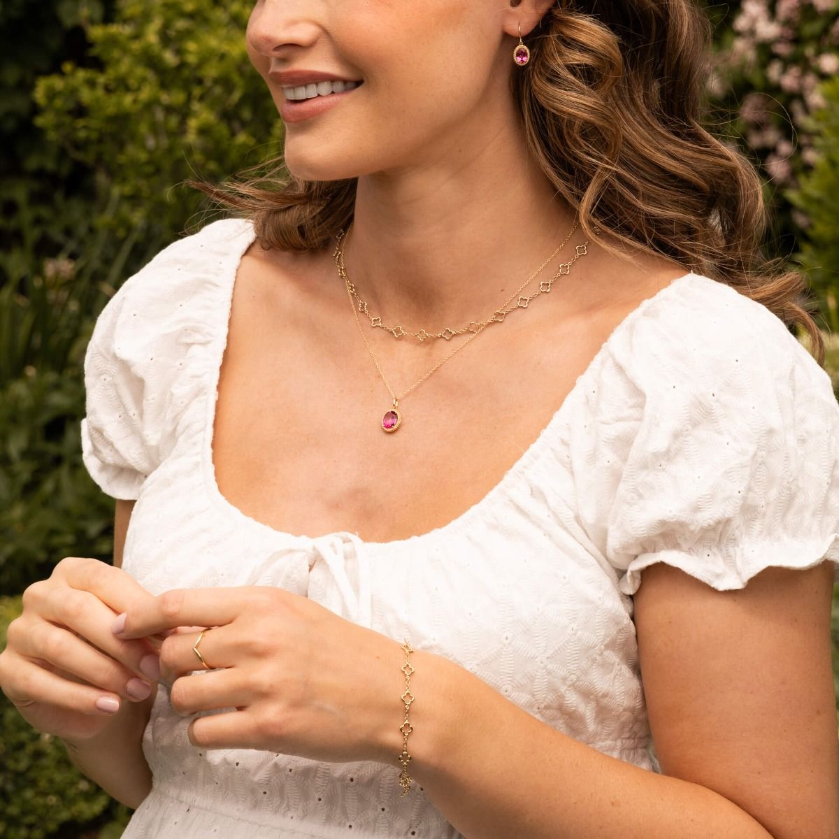 Quatrefoil Station Necklace in 9ct Gold