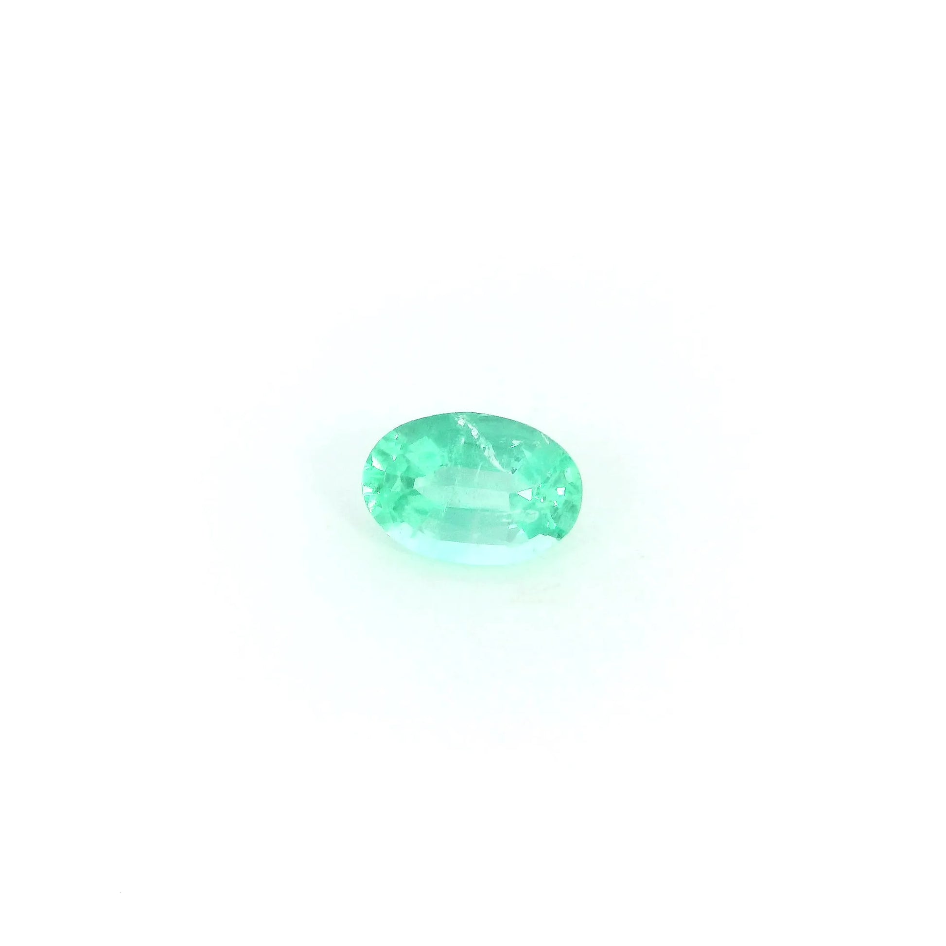 0.26ct Oval Natural Emerald (Colour Green, Clarity Slightly Included, Cut Faceted)