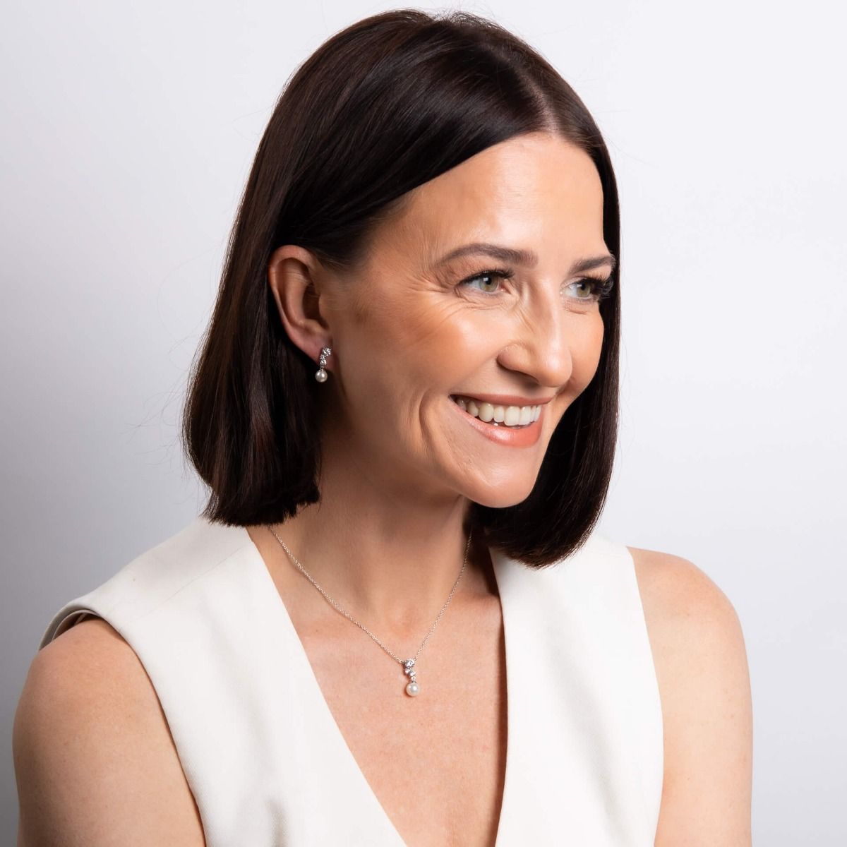 Diamonfire Shell Pearl Drop Necklace with Zirconia Cluster